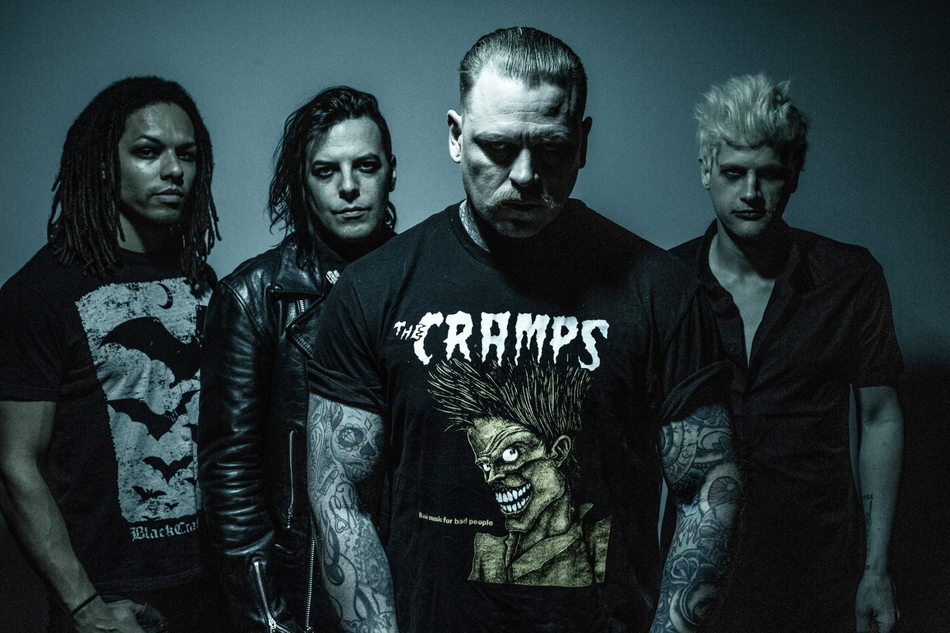 Combichrist Und Mimi Barks Living Concerts