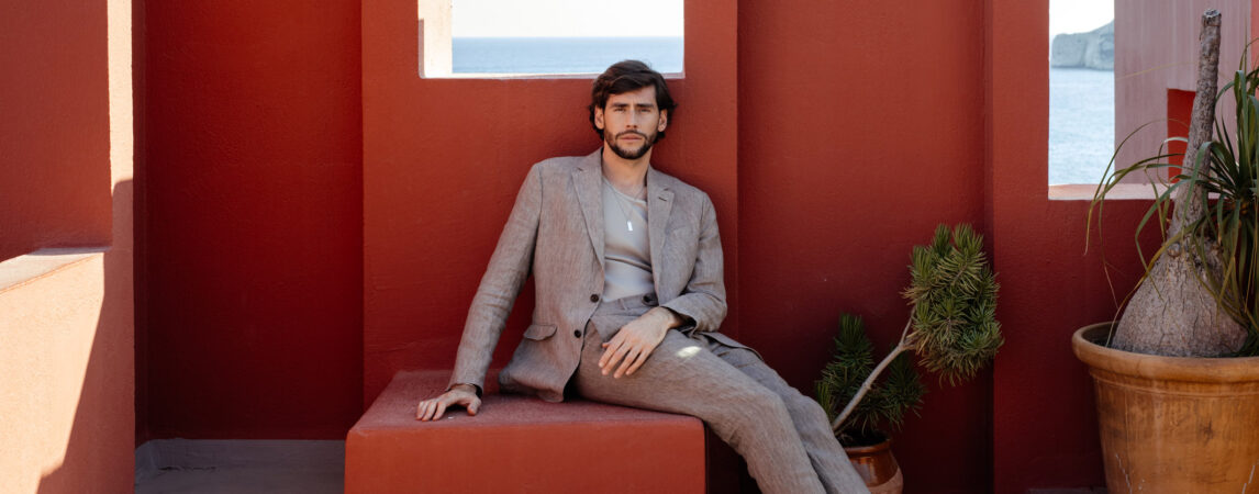 ALVARO SOLER und GREG TARO